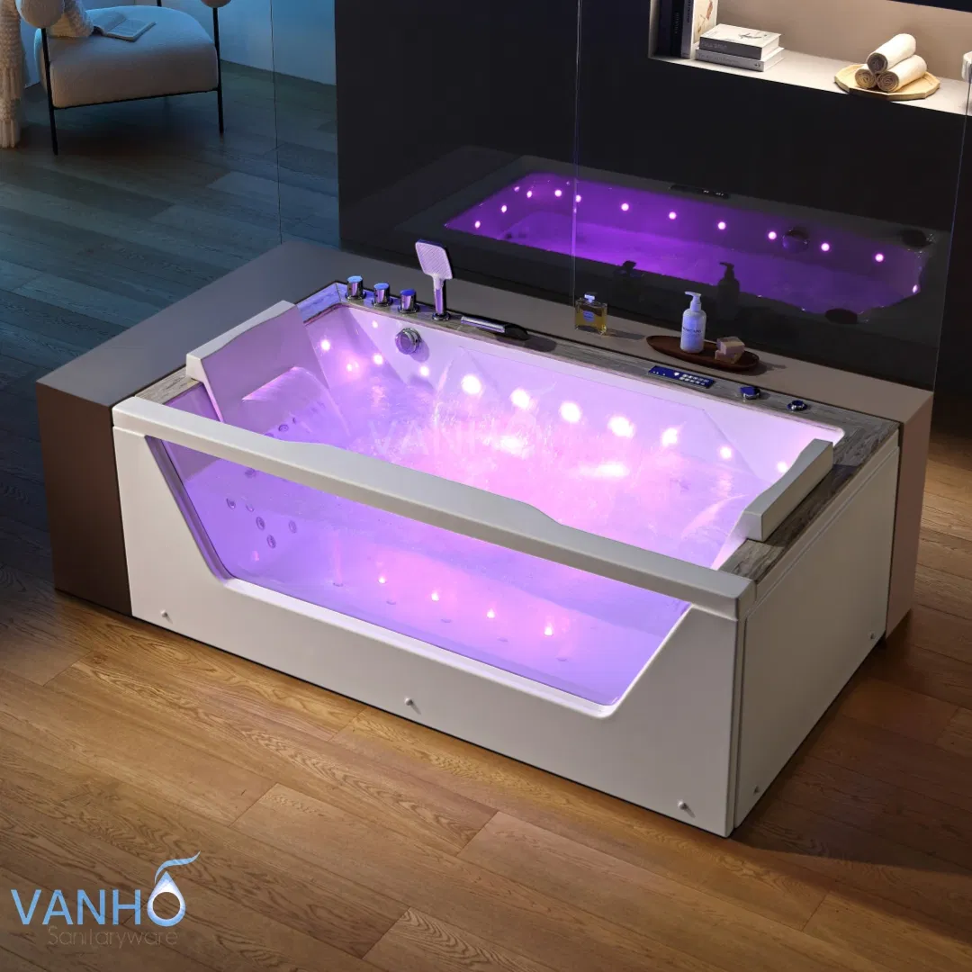 Угловая акриловая ванна с массажем и деревянной рамой