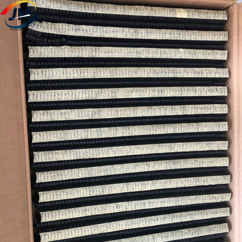 Underfloor Heating Holding Manual Pipe Staple Clips 60mm 40mm Long for 16mm and 20mm Pipes