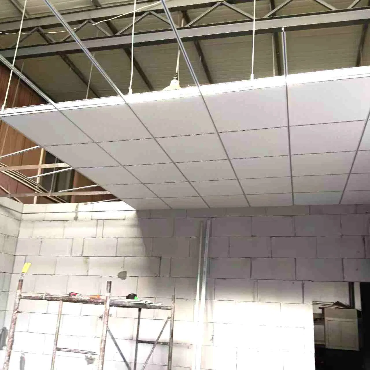 20mm Suspended Acoustic Glass Fiber Wool Fiberglass Ceiling Tiles