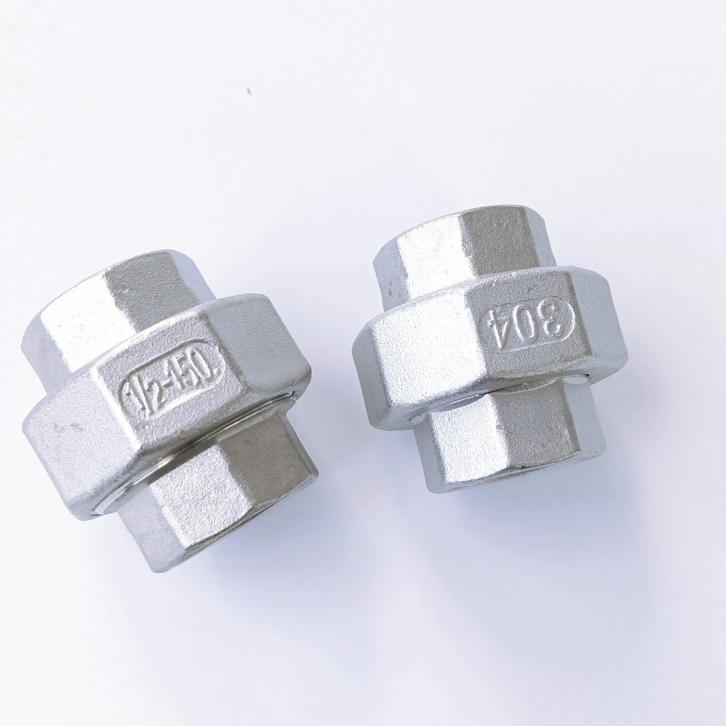 Stainless Steel Pipe Fittings 304 1/2 NPT/BSPT Female Threaded Union