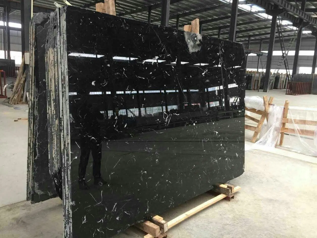 Popular Natural Chinese Black Ice Marble Slab and Tile for Hotel Wall Floor Decorate