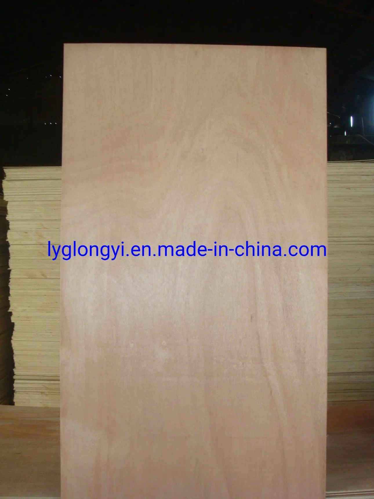 Bintangor Face Door Skin Plywood 2.7X810X2020mm Door Plywood