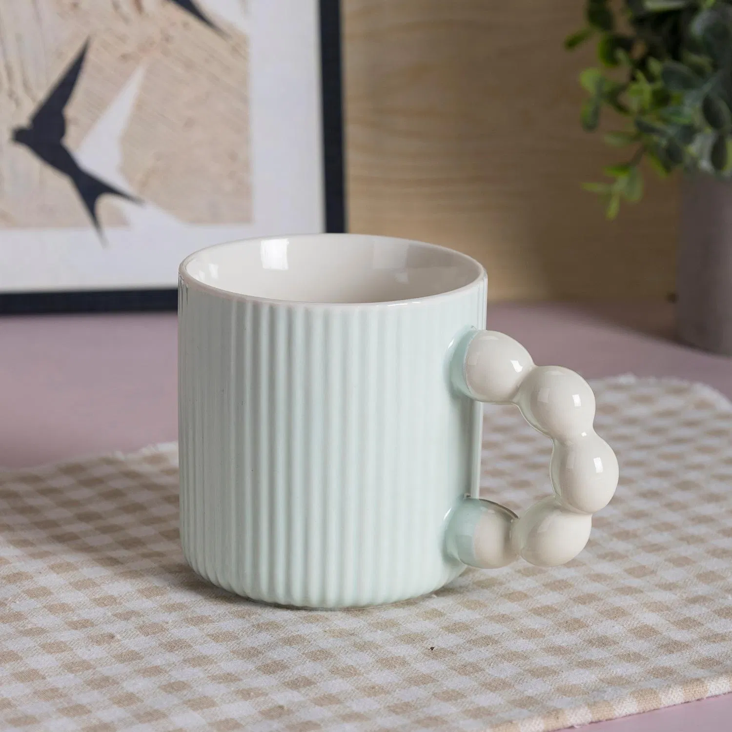 Minimalist Customized New Design Best Selling New Bone China Coffee Mug Color Glazed Pearl Handle 340ml Porcelain Ceramic Mug for Promotional