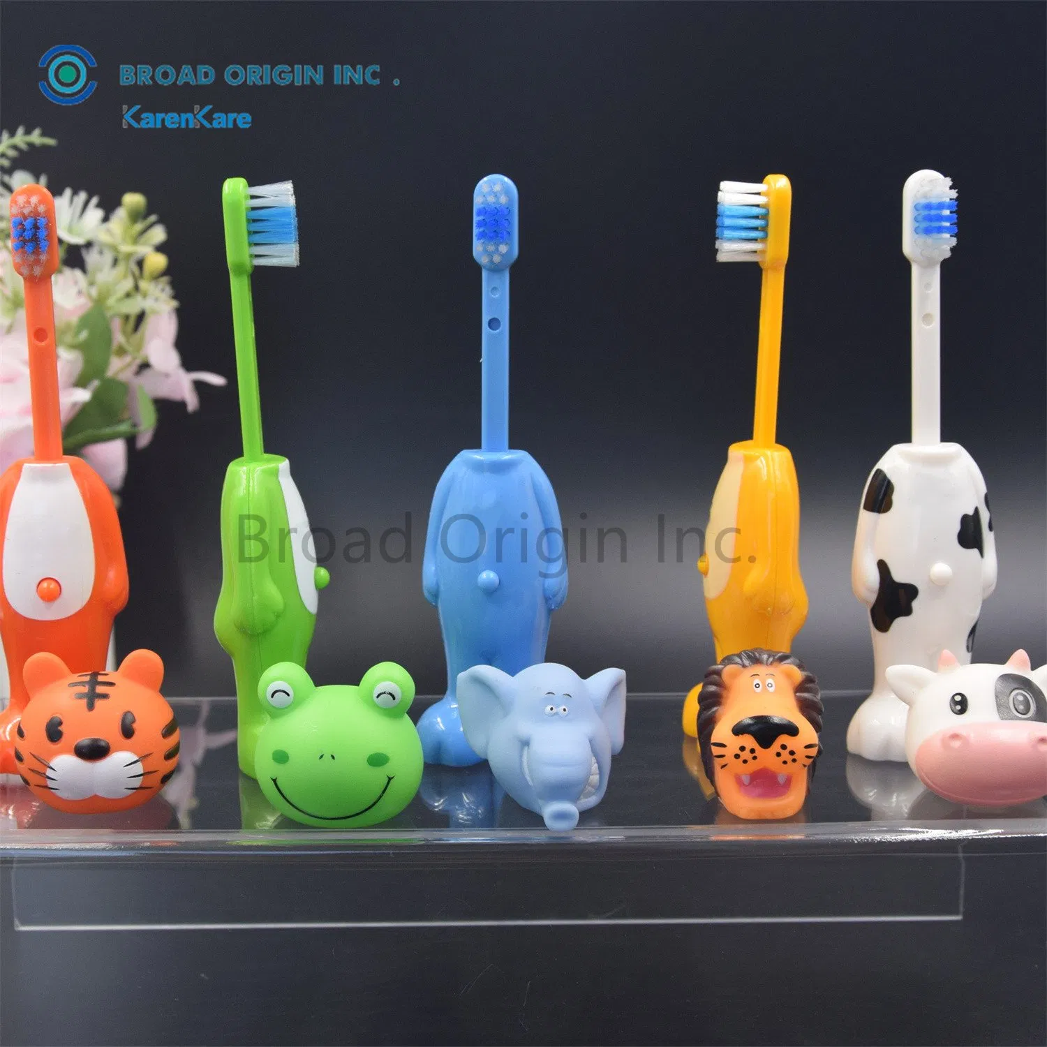 BPA Free Unique Lion Character Head Funny Kids Toothbrush Animal Shape