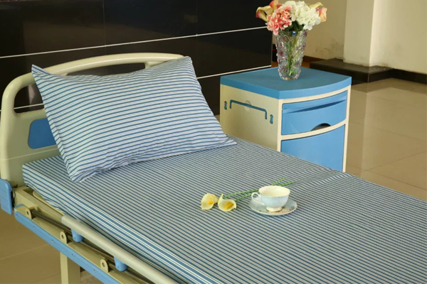 Pure Cotton Gray White Stripe Hospital Bedding Set
