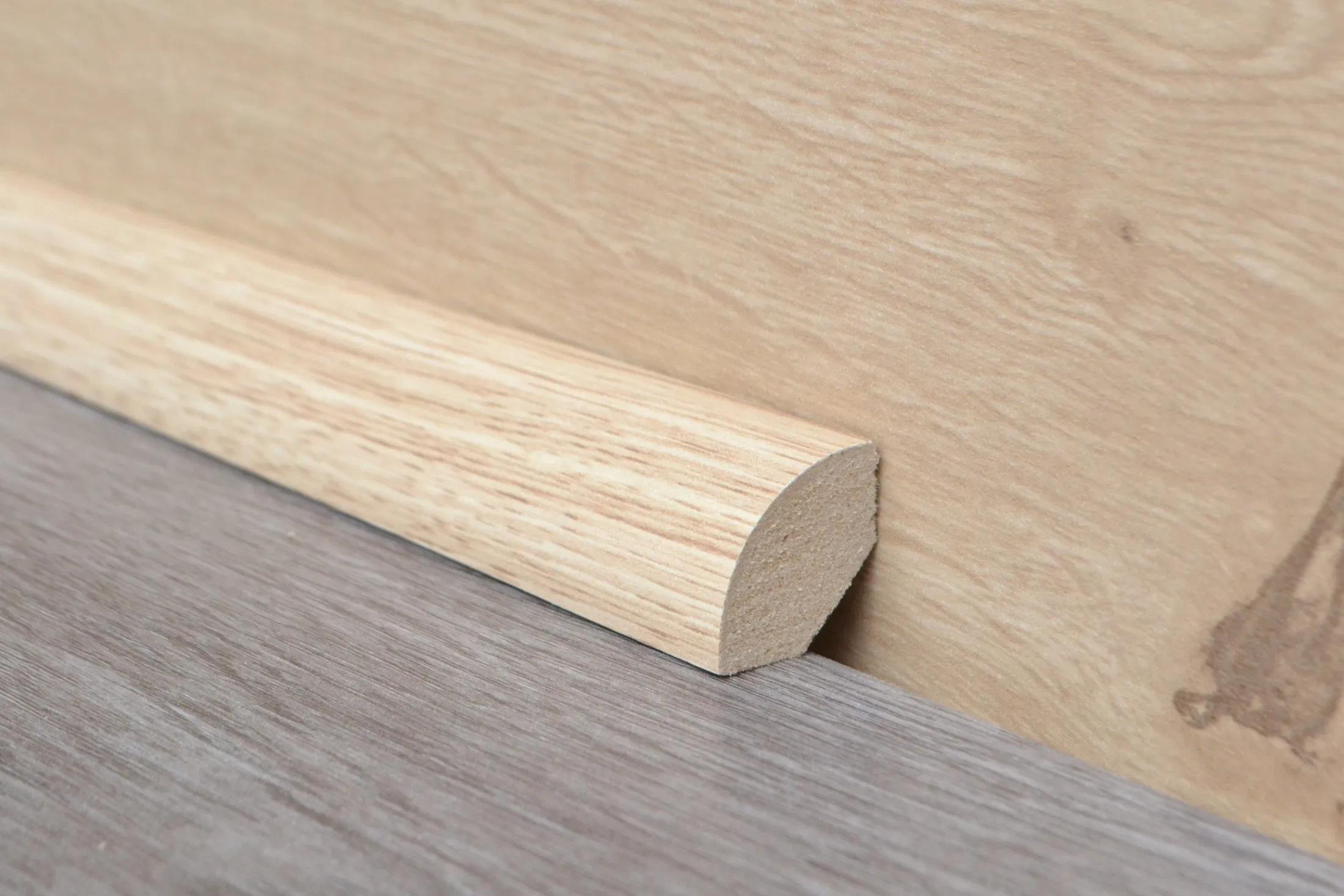MDF Finger Jointed Primed Corner Line Wood Flooring Accessories Quarter Round Molding