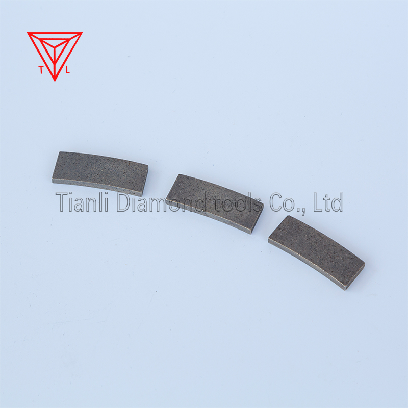 China Diamond Saw Blade Segments Cutting Tools for Andesite