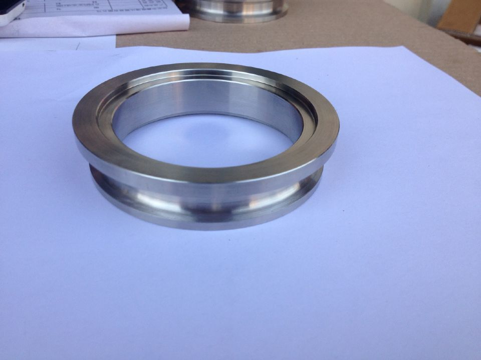 Cheap Polished Wheels/Rings as Auto Parts in China