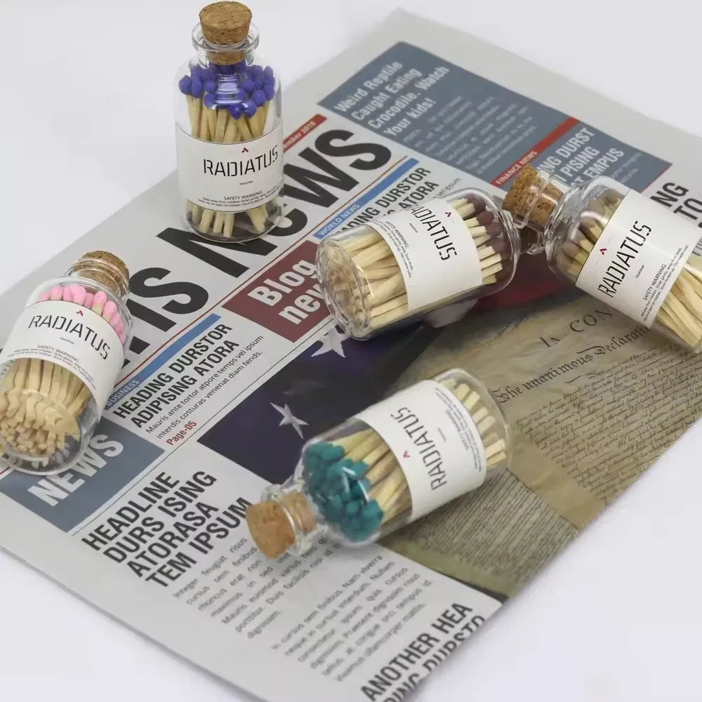 2 Inch Christmas Logo Colored Dark Green Little Matches Match Stick Luxury Scented Matches in Glass Jar