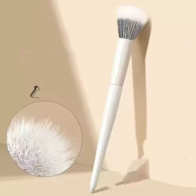 Factory Exclusive Blade Silhouette Smudge Eyeliner Detail Tool Makeup Brush Set