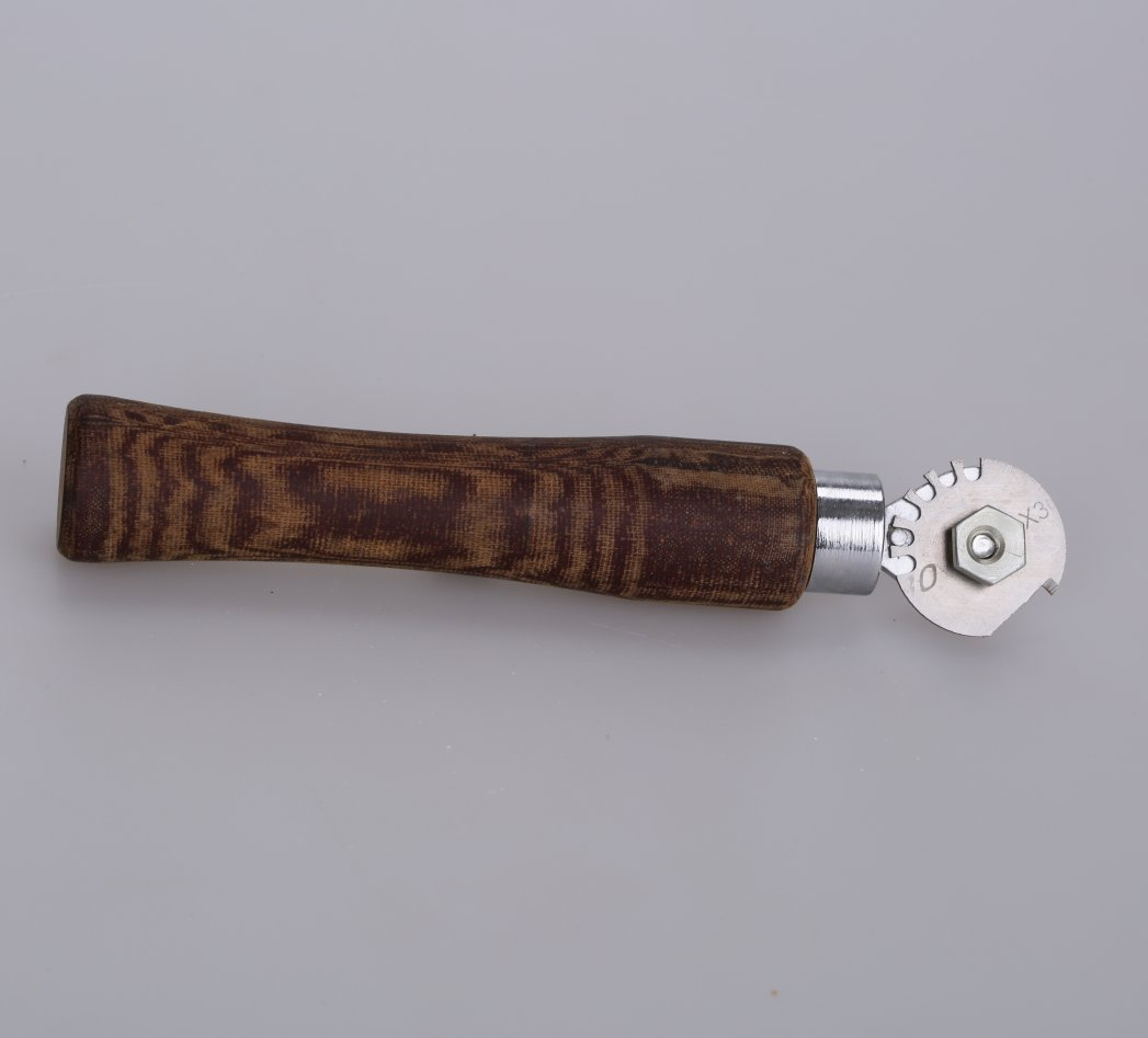 Adjustable Ply Knife for Conveyor Belt and Rubber Cut