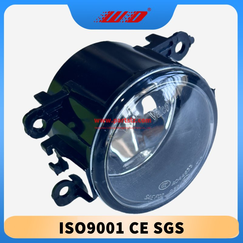 Противотуманные фары Mitsubishi Montero/Pajero Sport/ASX