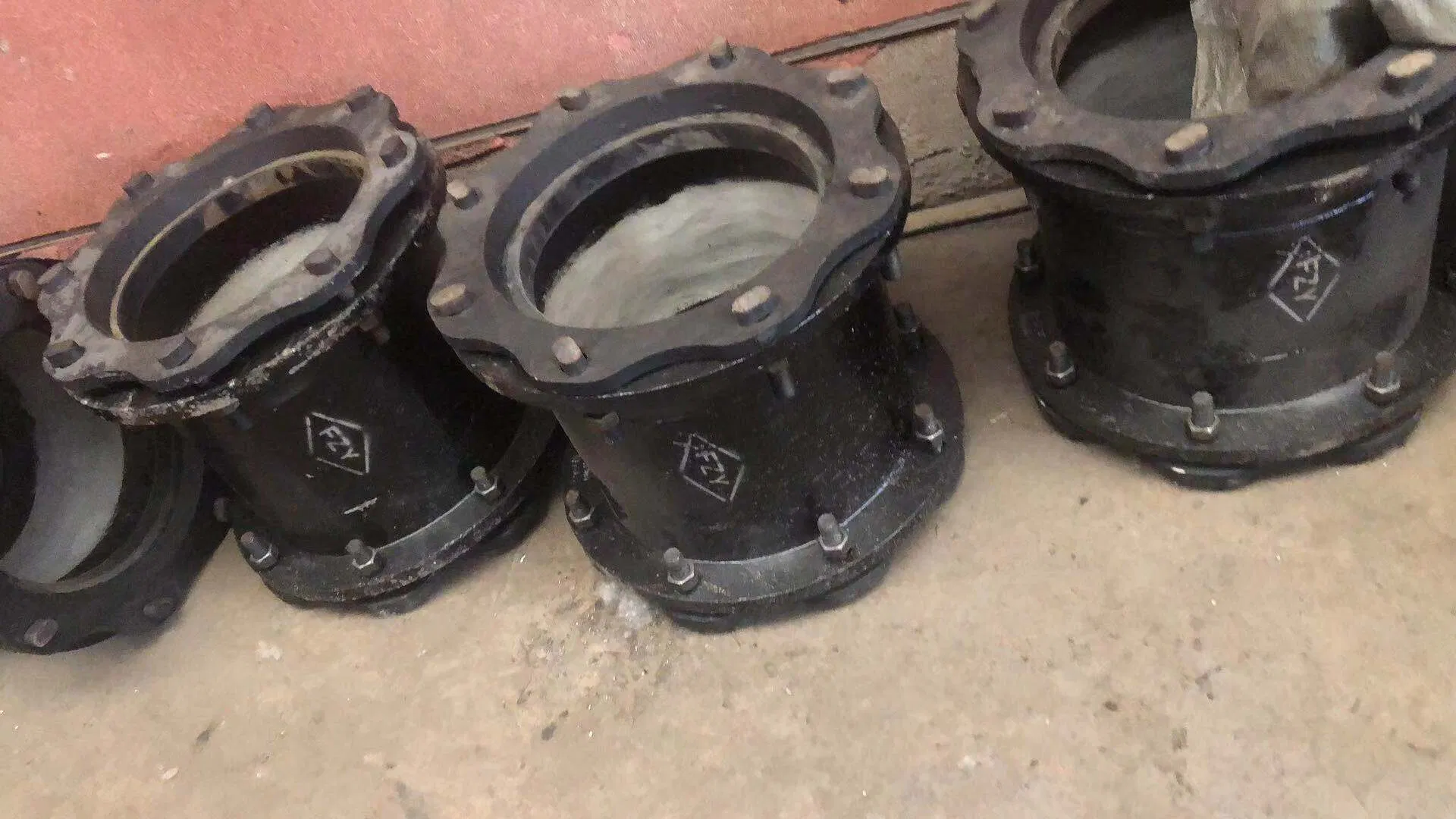 Premium Strength Ductile Iron Pipe Fittings for Harsh Environments