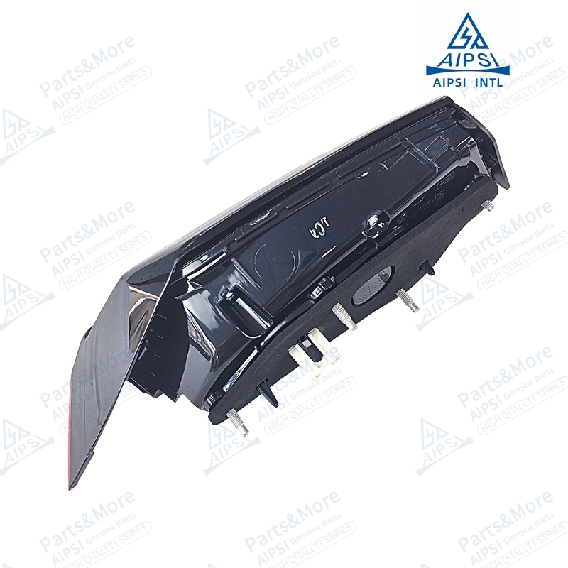 Задний фонарь для Nissan Teana L34, арт. 26540-6JP0A