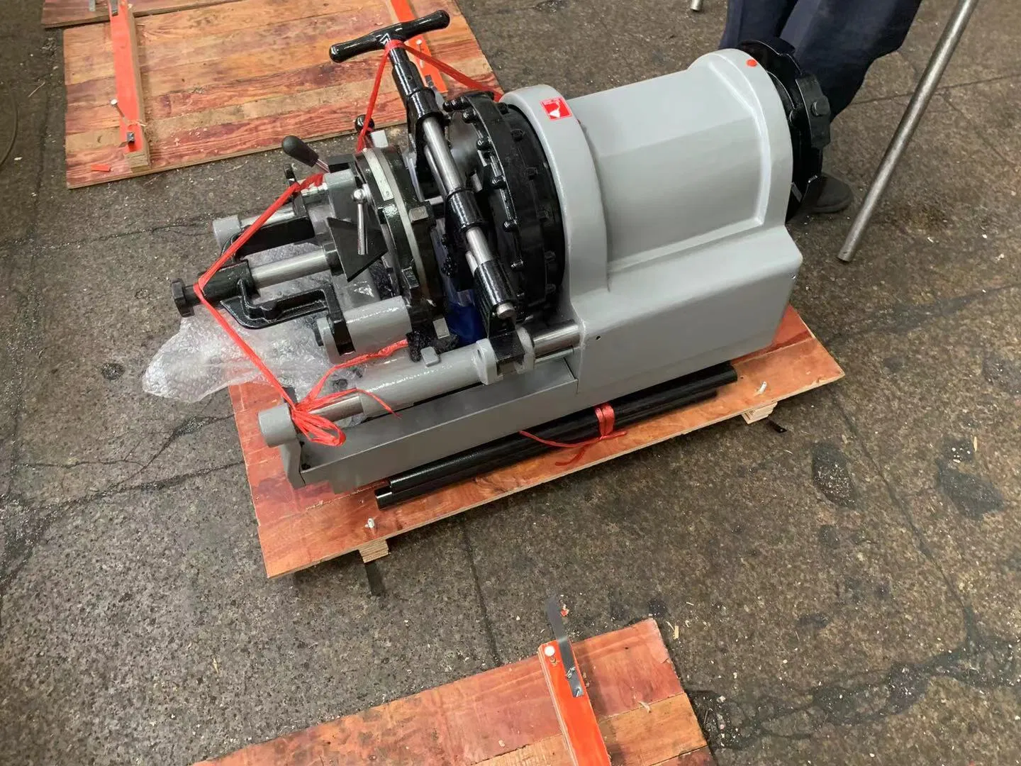 High Efficient 4 Inch 100mm Pipe Threader Machine