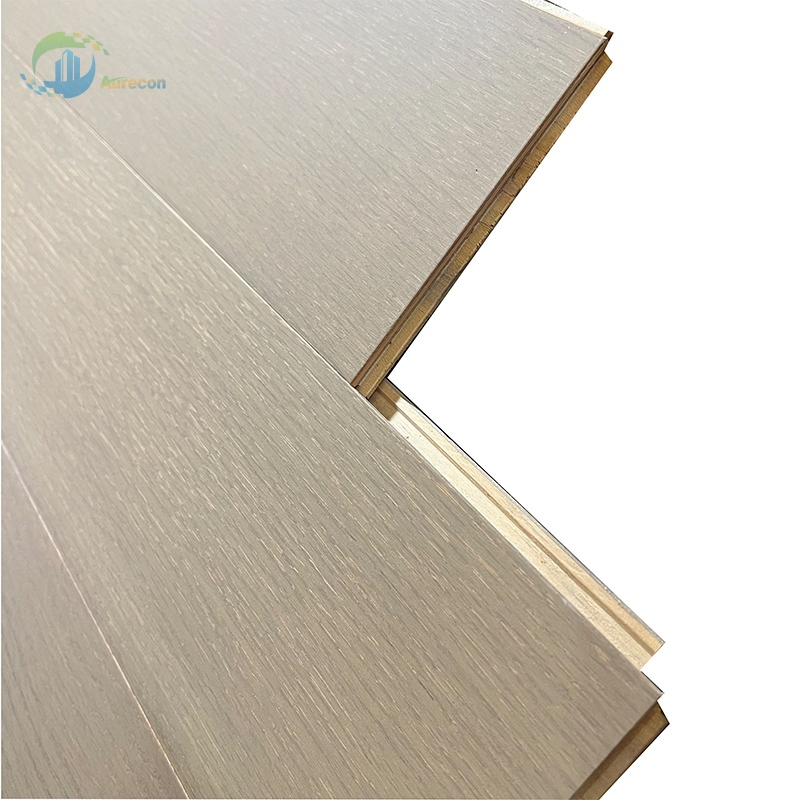 Oak Engineered Wood Flooring, Home-Use Wear-Resistant & Eco-Friendly