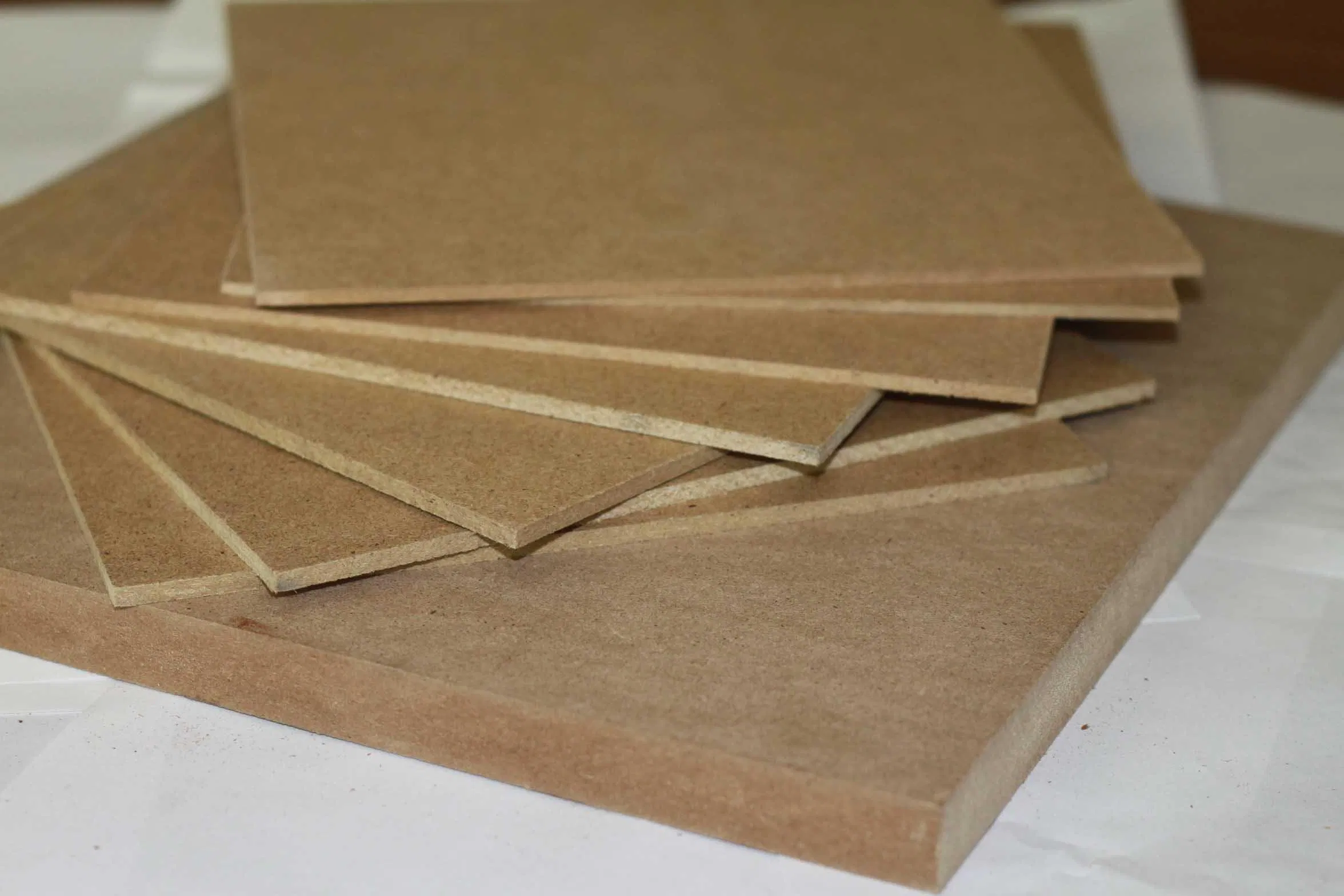 Wholesale MDF 3.8mm E1 Grade Wood Panel 4*8FT Furniture Board