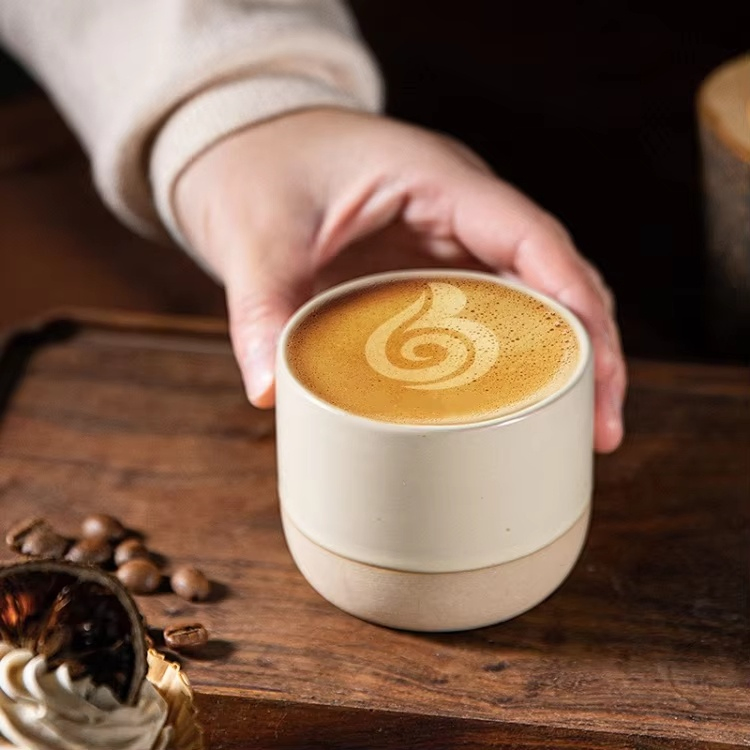 Керамическая кружка без ручки 230 мл матовая бежевая с логотипом