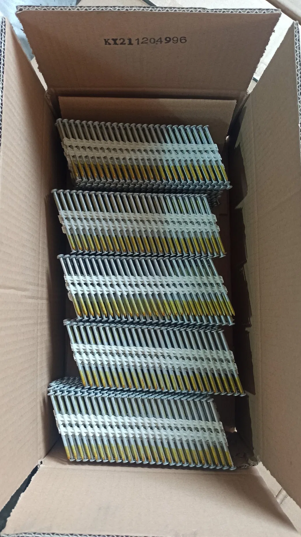 2.8X63 2.5inch HDG Plastic Collated Nails