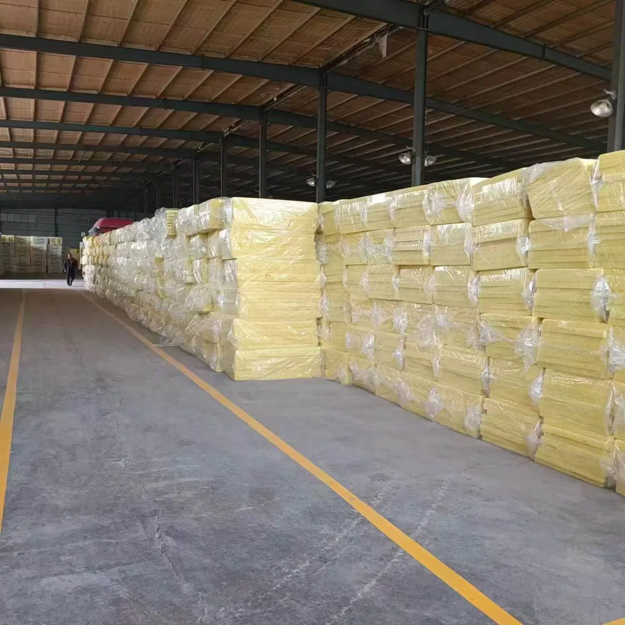 Factory Direct Earthquake Resistance Glass Wool Board for Insulation