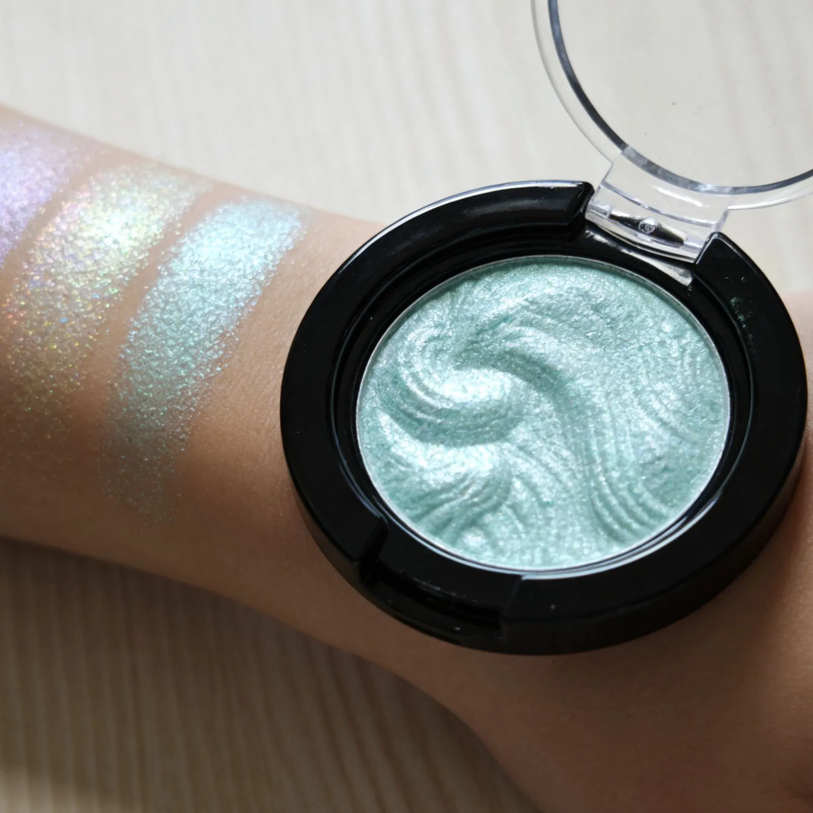 Multichrome Highlighter Powder for All Skin Types OEM Quality