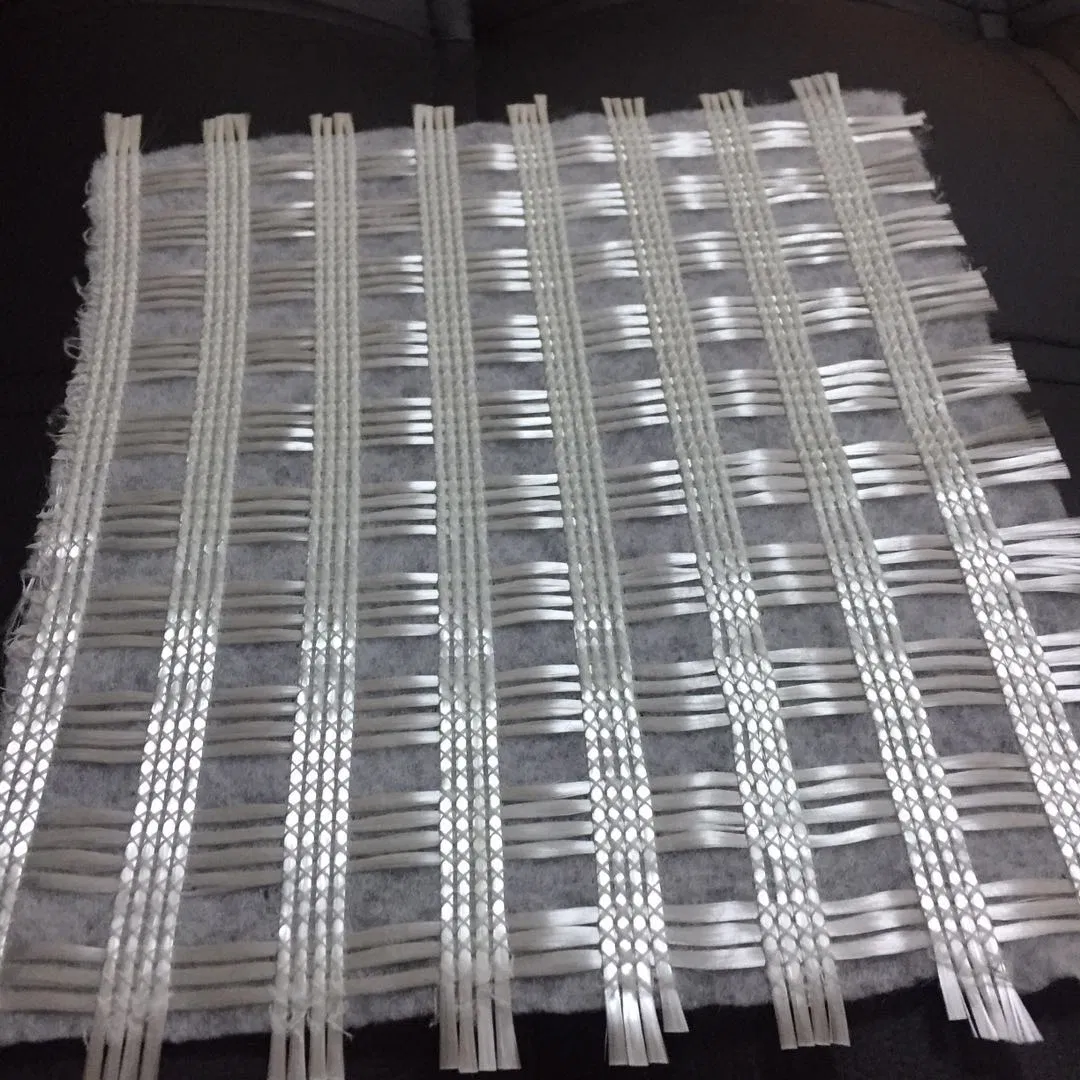Fiberglass Geogrid High Quality Warp-Knitting Reinforced Composite Geotextile