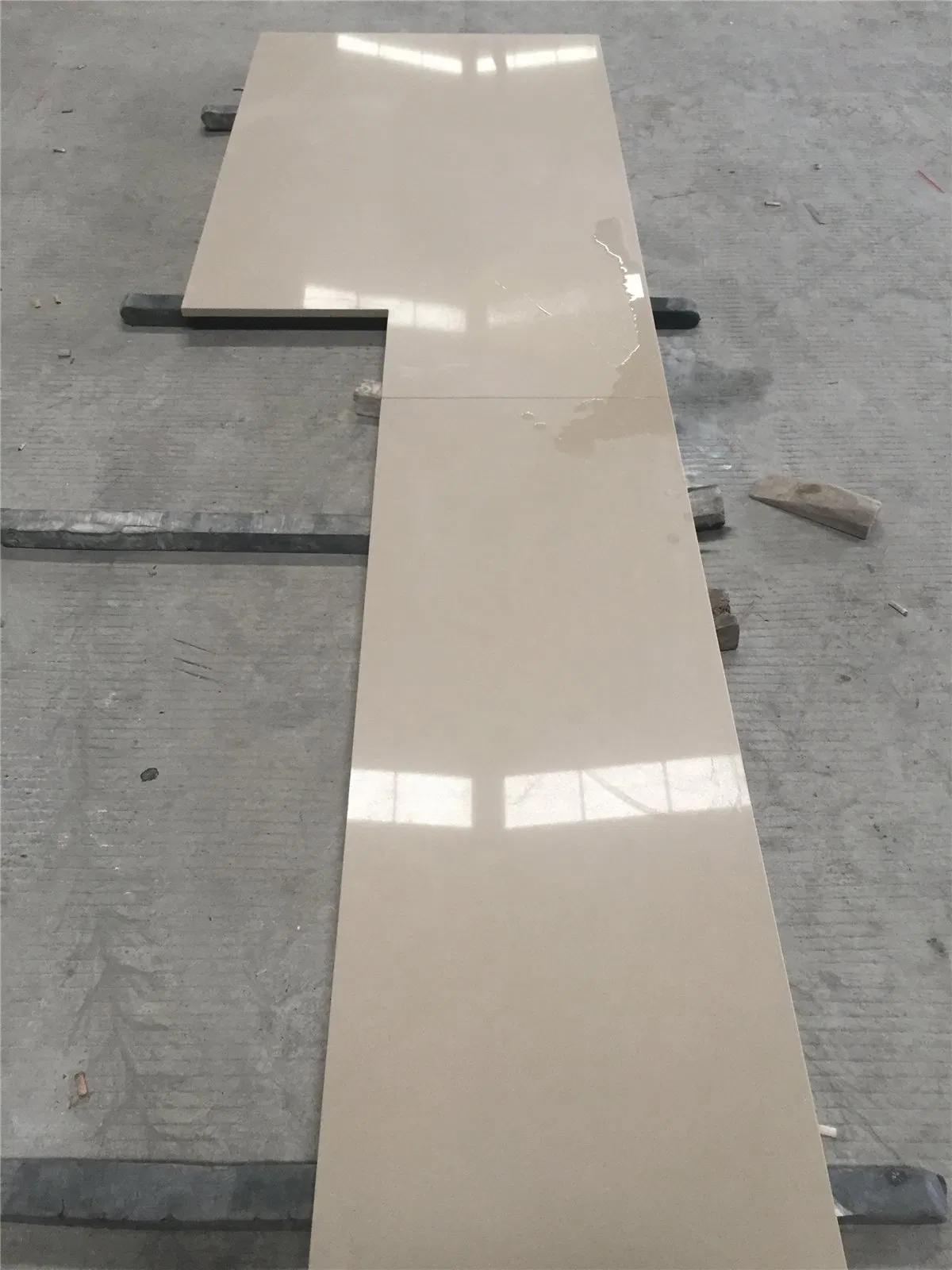 Wholesale Large Slab Quartz Prefabricated Quartz Countertops