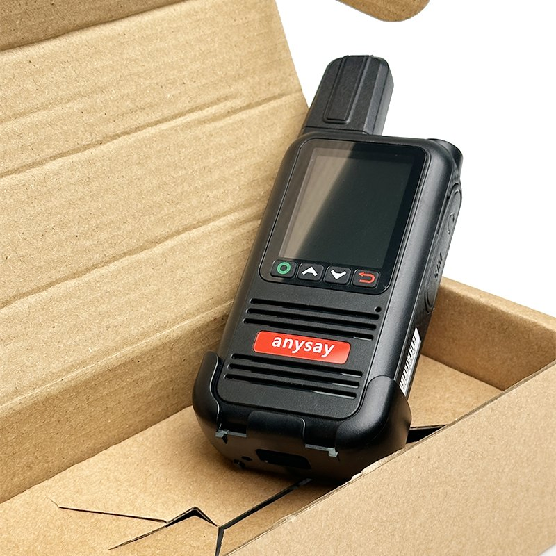 Защищённая 4G PTT рация NOMI EC20 с GPS