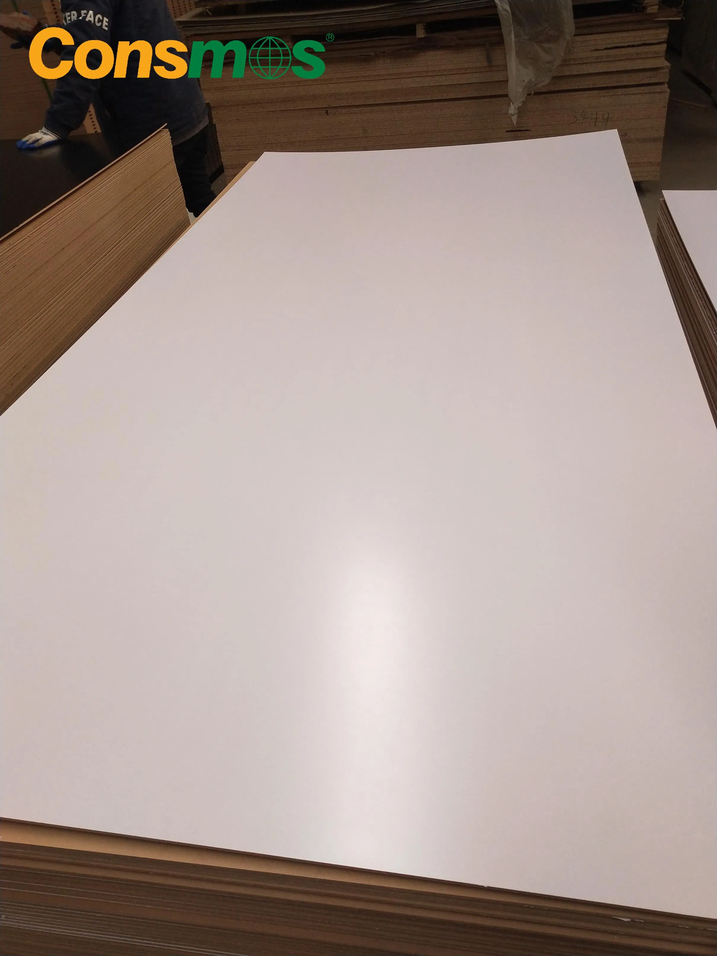 Hot Sale 4X8FT Melamine Paper Faced MDF Board for Furniture