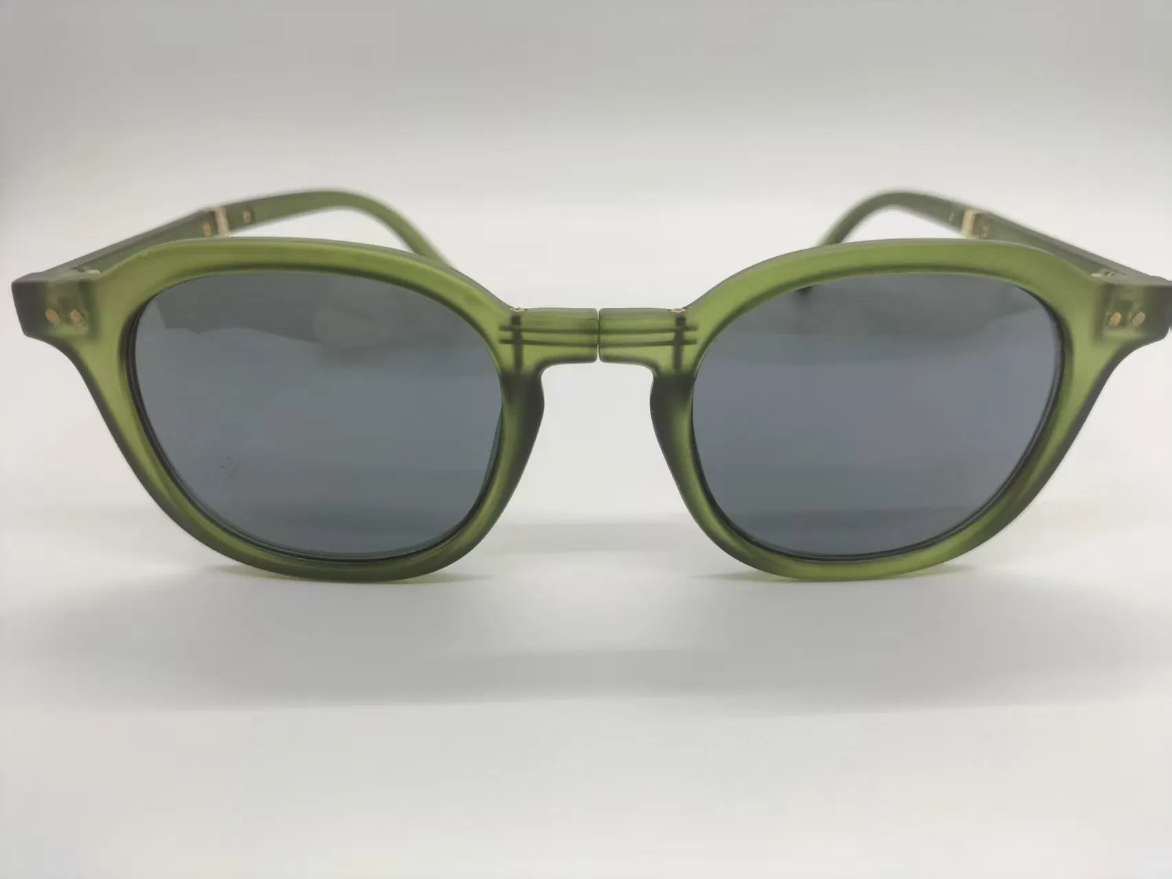 Made-in-China Folding Good Reviews Factory New European American Fashion Toad Sunglasses Retro Fashion Trend Sunglasses Wholesale Fashion 1688 Unisex