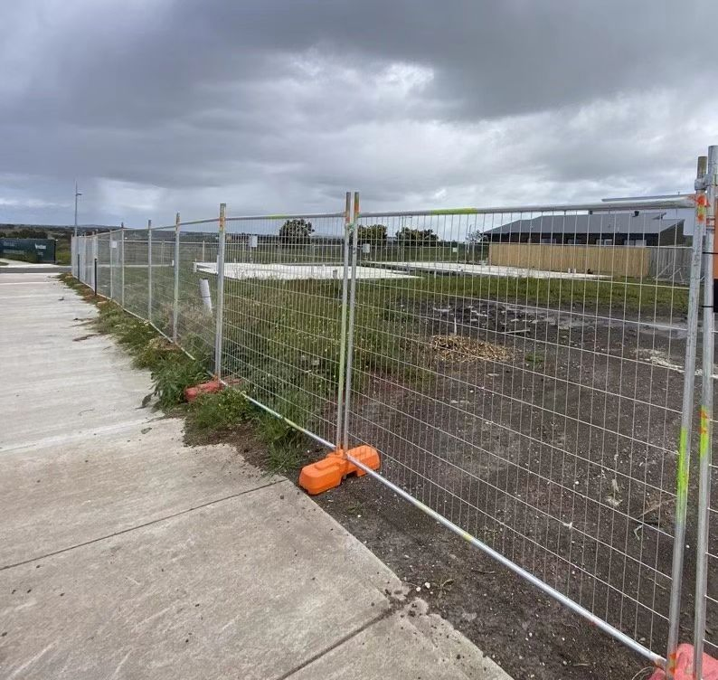 Galvanized Portable Event Temporary Barrier Fence Tubular Road