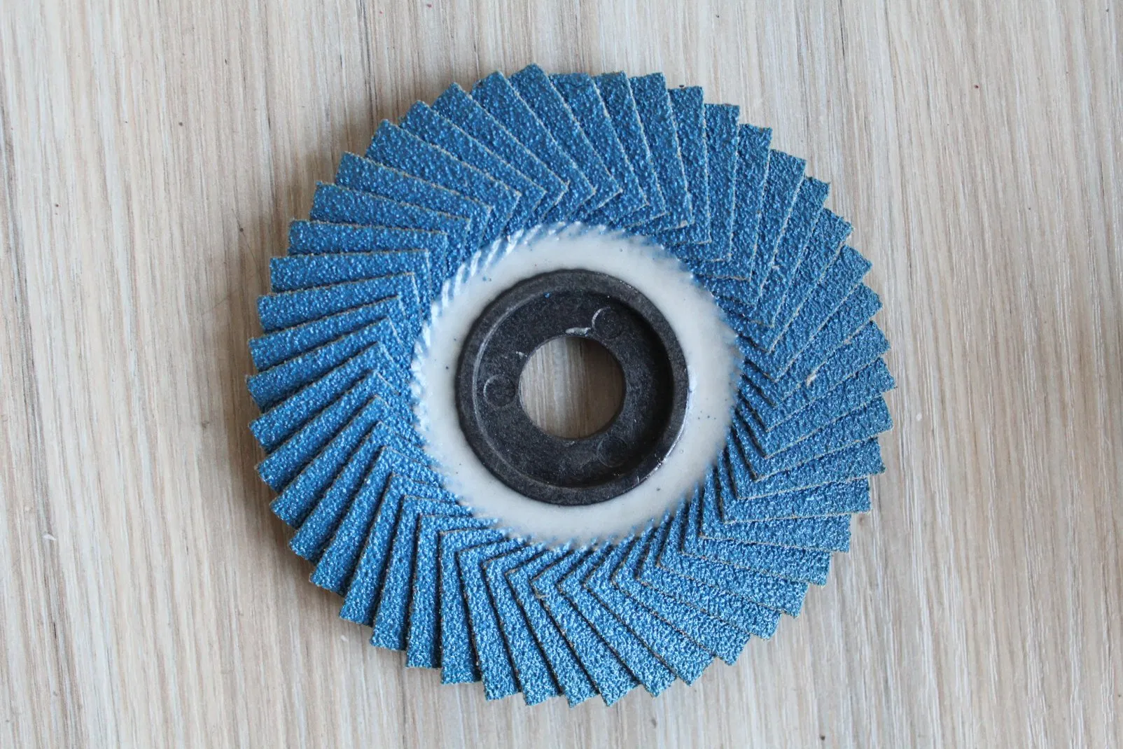 4.5 Inch 115mm Grit 40 Flap Disc for Metal Stainless Steel with Aluminum Oxide Zirconia Ceramic 5 Inch 4 Inch Red Alumina Oxide Abras Flap Disc Flap Disc Metal