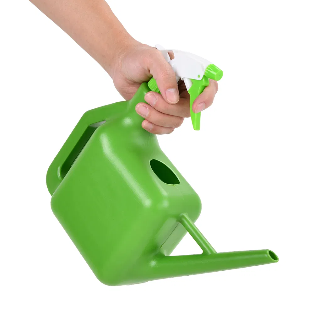 Best Selling Multifunctional Mini 1.5L Portable Plastic Watering Can/Pot/Kettle with Adjustable Sprinkler Head Garden Sprayer for Flowers