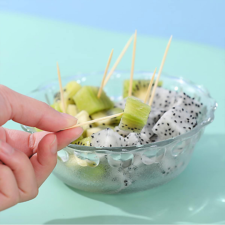 Wholesale Decorative Bamboo Toothpicks 2.0 Diameter Disposable for Fruit Custom Length for Restaurants