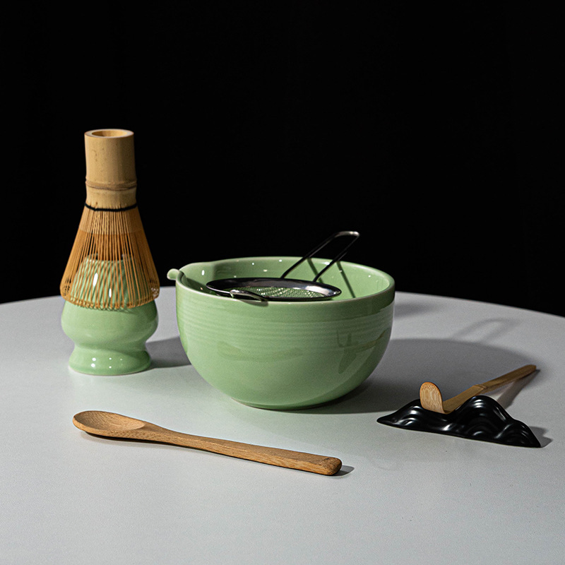 Набор для матчи с бамбуковым венчиком и чашей