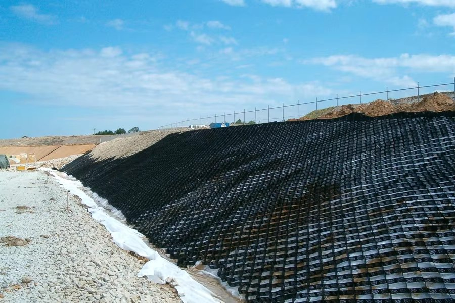 Advanced HDPE Geocell Solutions for Driveway and Gravel Support Needs