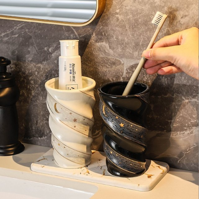 Ceramic Spiral Gold-Trimmed Creative Mouthwash Cup Ceramic Cup Bathroom Accessories