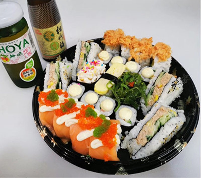 Food Container Fast Food Box Plastic Sushi Tray with Anti Fog Lids