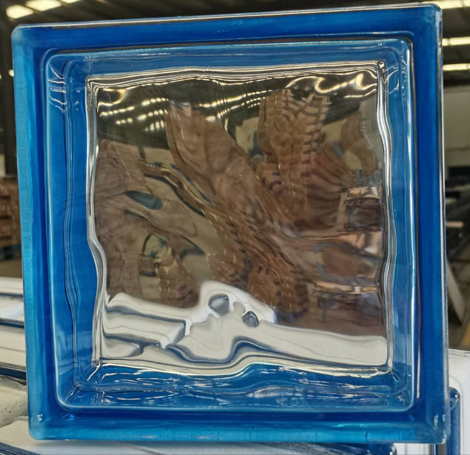 China Manufactured Decorative Glass Blocks Bricks