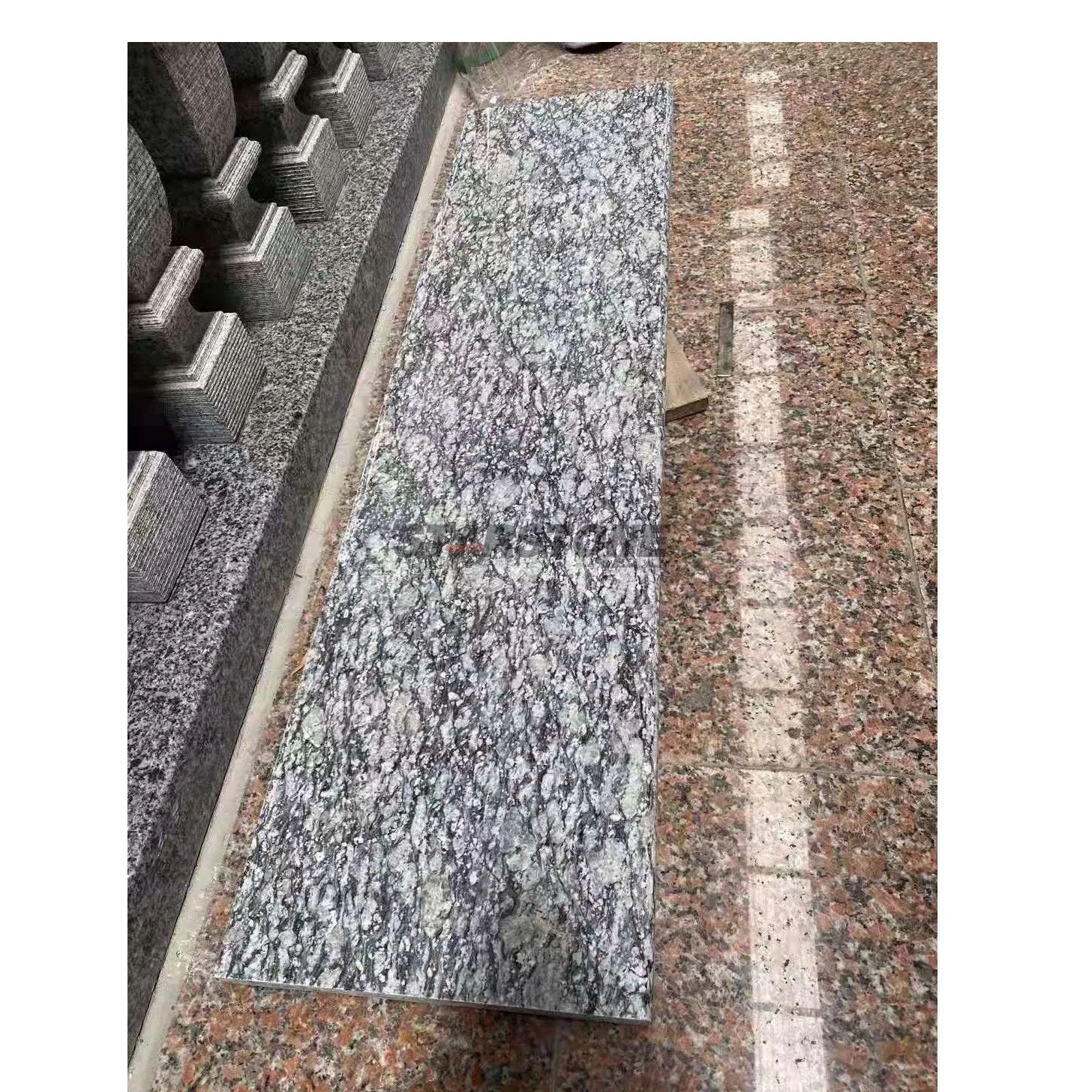 Manufacture Chinese Granite Slab Good Quality Tile Granite Slab Building Material Kitchen Granite Countertop