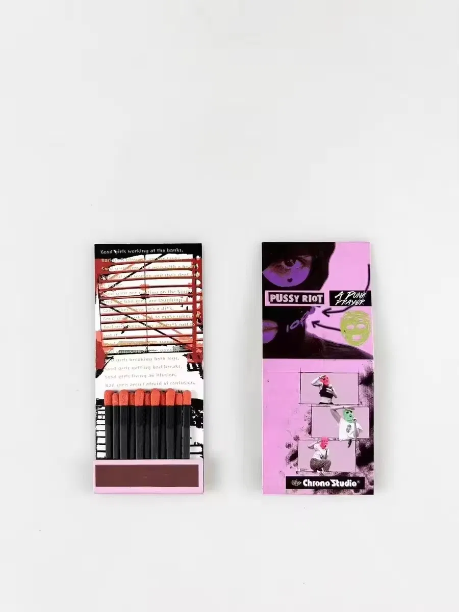 Customized Logo on Matchbook Black Stick with Red Tip Matches Colorful Matchbooks UV Gold Printing Logo Matches Book