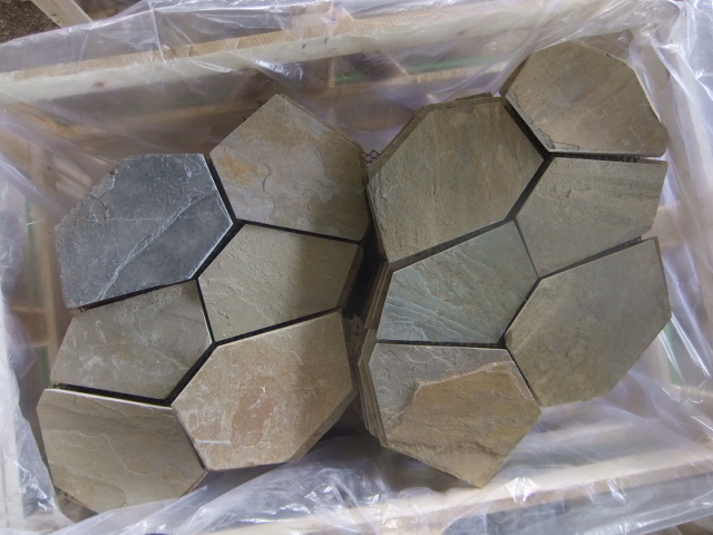 Granite Cobble Gray/Black/Gold/Rusty Landscape Paving Stone Flagstone with Net