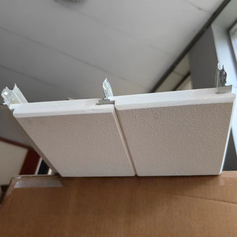 Excellent Moisture Resistance Acoustic Panels Soundproof Fiberglass Ceiling Tile Suspended System