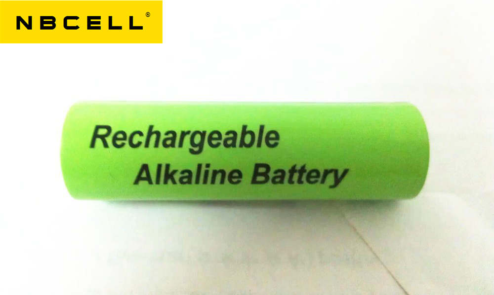 Алкалиновая аккумуляторная батарея AAA 1.5V CR03