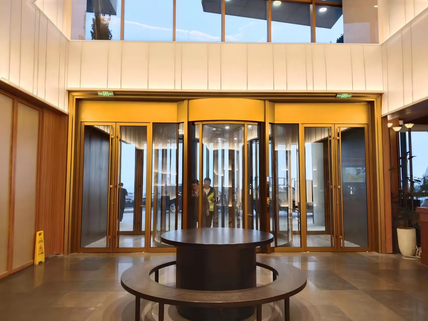 Two-Wing Electric Sensor Turnstile Automatic Revolving Glass Door for Hotel Shopping Mall Apartment