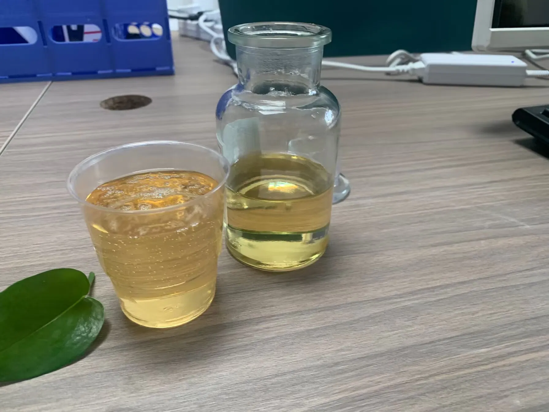 Organic Intermediate Natural Plant Essential Oils CAS 8001-31-8 Coconut Oil