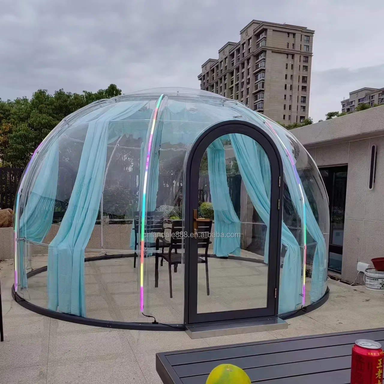 Factory Wholesale Luxury Dome Resort Transparent Outdoor Polycarbonate Dome Transparent House Activity Tent