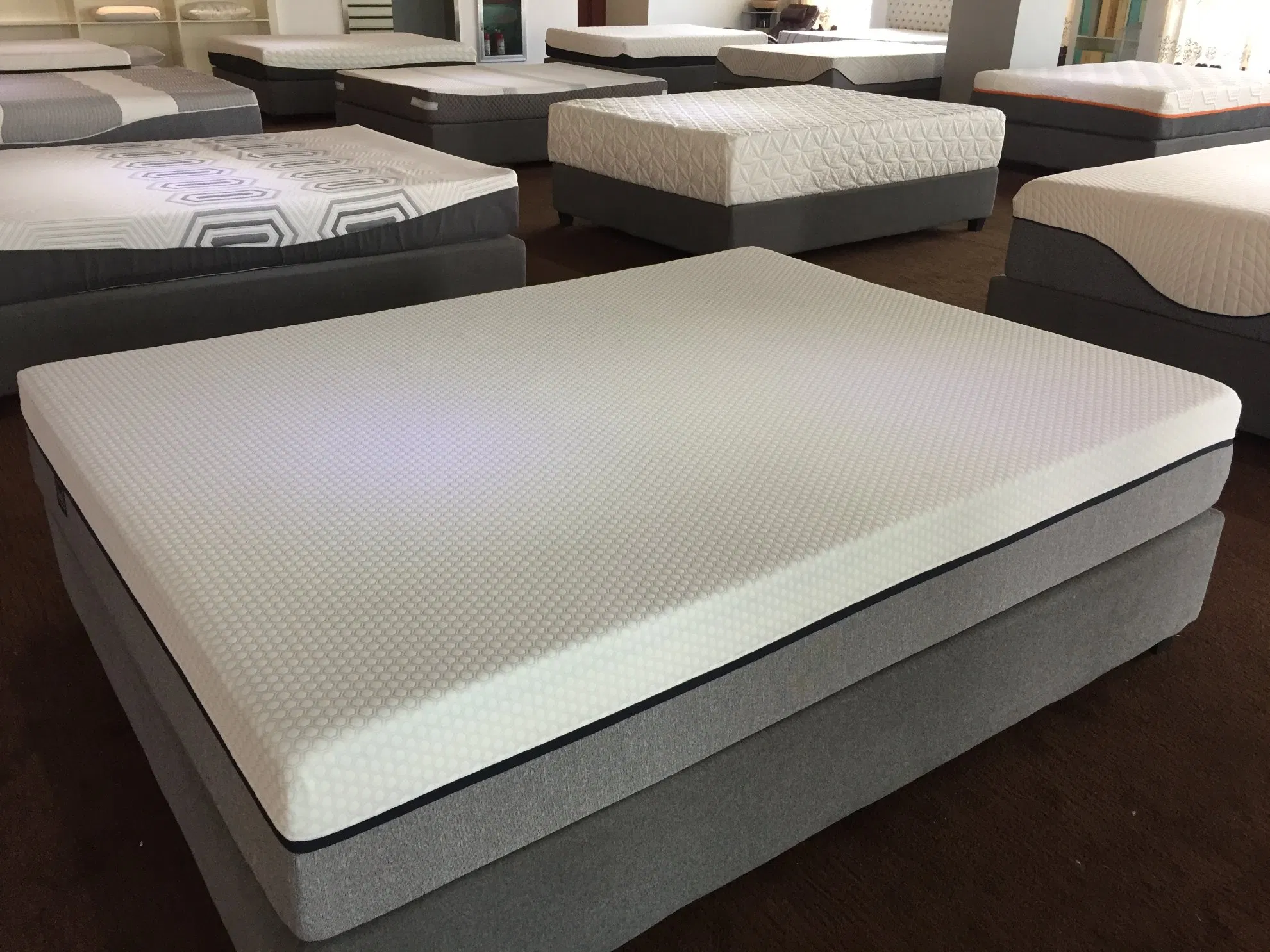 Memory Foam Mattress Queen Twin XL Size Rolled Vacummbed Pack in a Box Foam Mattress Bedroom Furniture