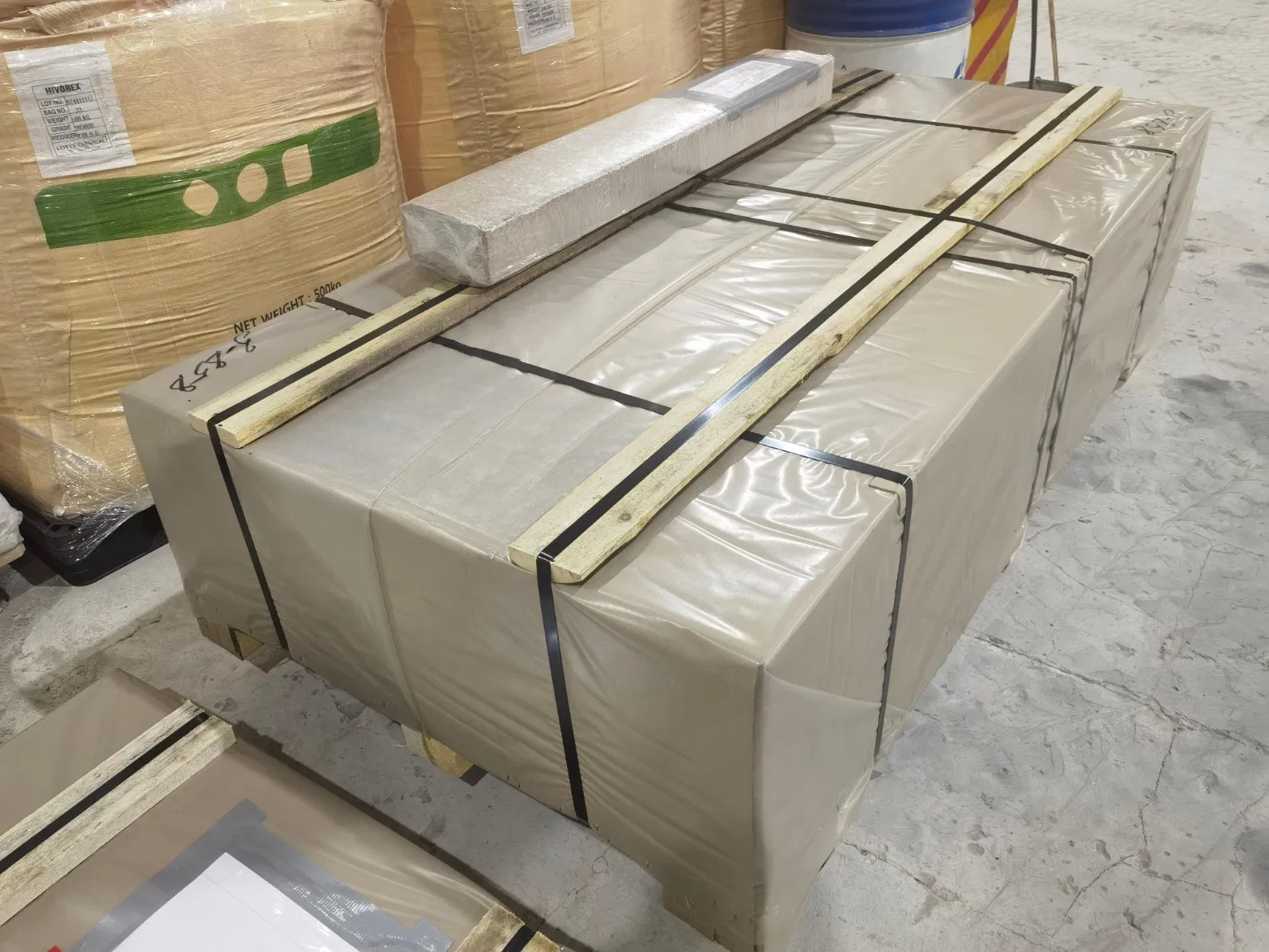 High Impact Abrasion Resistance Low Friction Coefficient Economical Hmwpe PE500 Composite Sheet