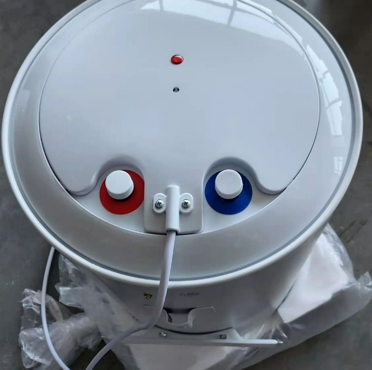 High Quality Polyurethane Insulation Electric Water Heater for Guesthouses
